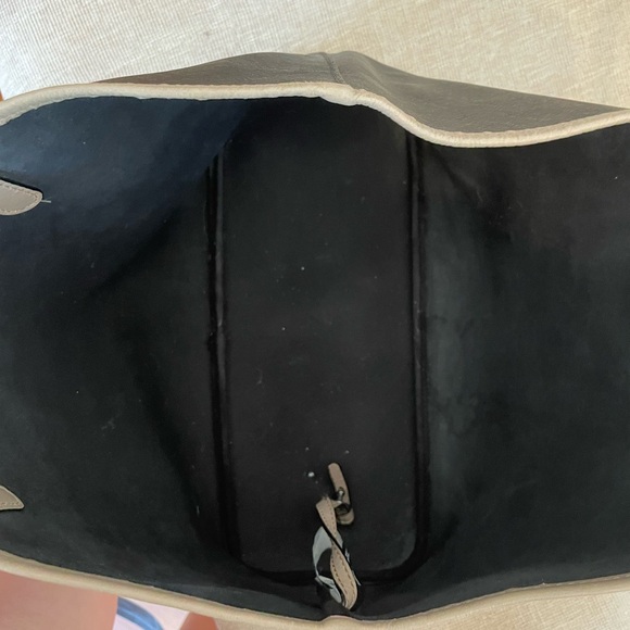 Marc by Marc Jacobs Leather tote - Picture 12 of 16